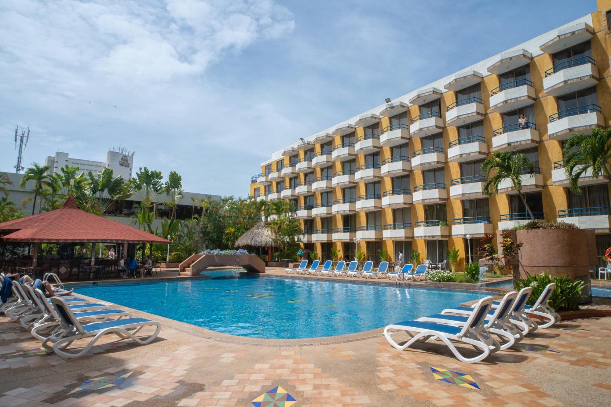 Hotel Margarita Dynasty Porlamar Exterior photo